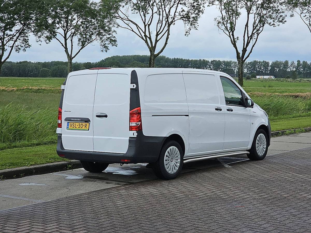 Mercedes-Benz eVito MERCEDES-BENZ EVITO 66kwh wltp 292 kms