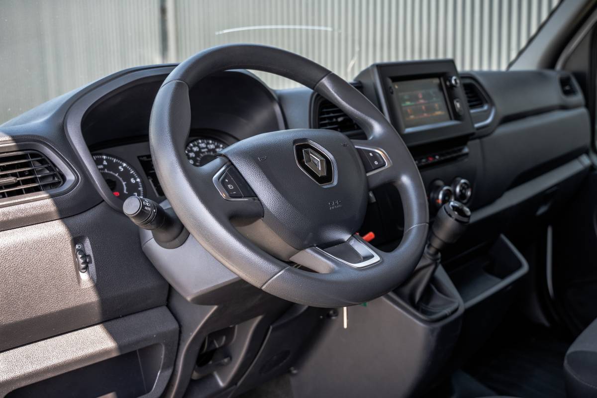 Renault Master Renault Master 2.3dCi | Bakwagen met Laadklep | LED | Carplay | Camera | Cruise