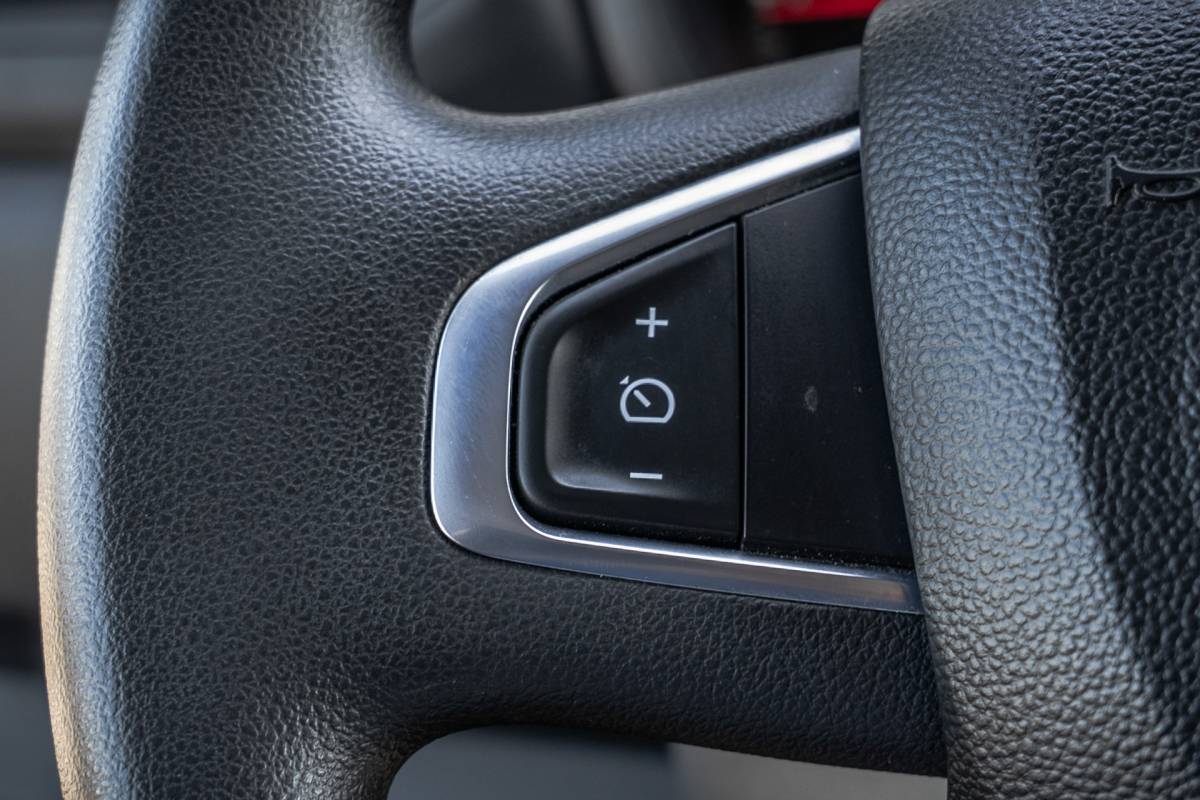 Renault Master Renault Master 2.3dCi | Bakwagen met Laadklep | LED | Carplay | Camera | Cruise