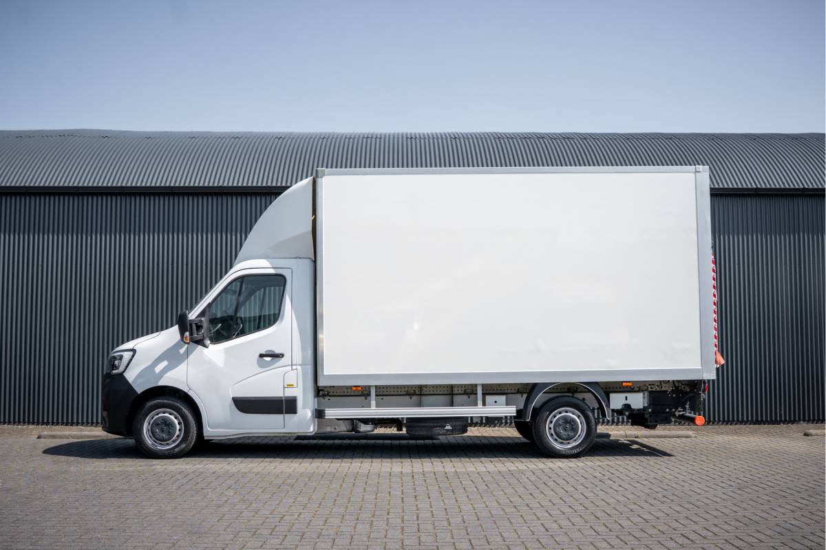 Renault Master Renault Master 2.3dCi | Bakwagen met Laadklep | LED | Carplay | Camera | Cruise