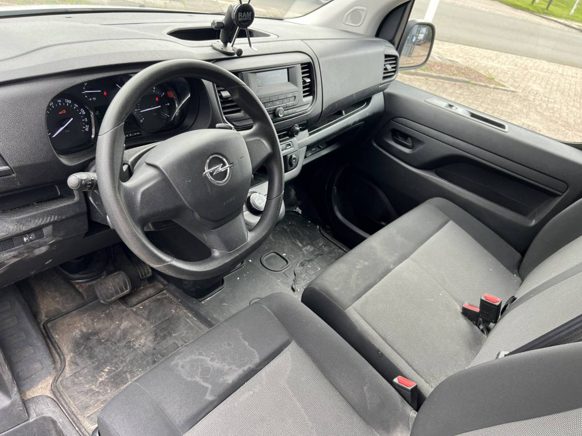 Opel Vivaro Opel Vivaro 2.0 BlueHDi L2H1 Automaat