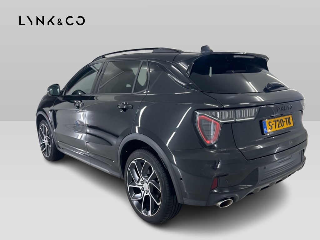 Lynk & Co 01 Lynk & Co 01 1.5 PHEV 262PK Black optic Adapt.Cruise 360° Cam Carplay Plug-in Stoelverw Vol opties!