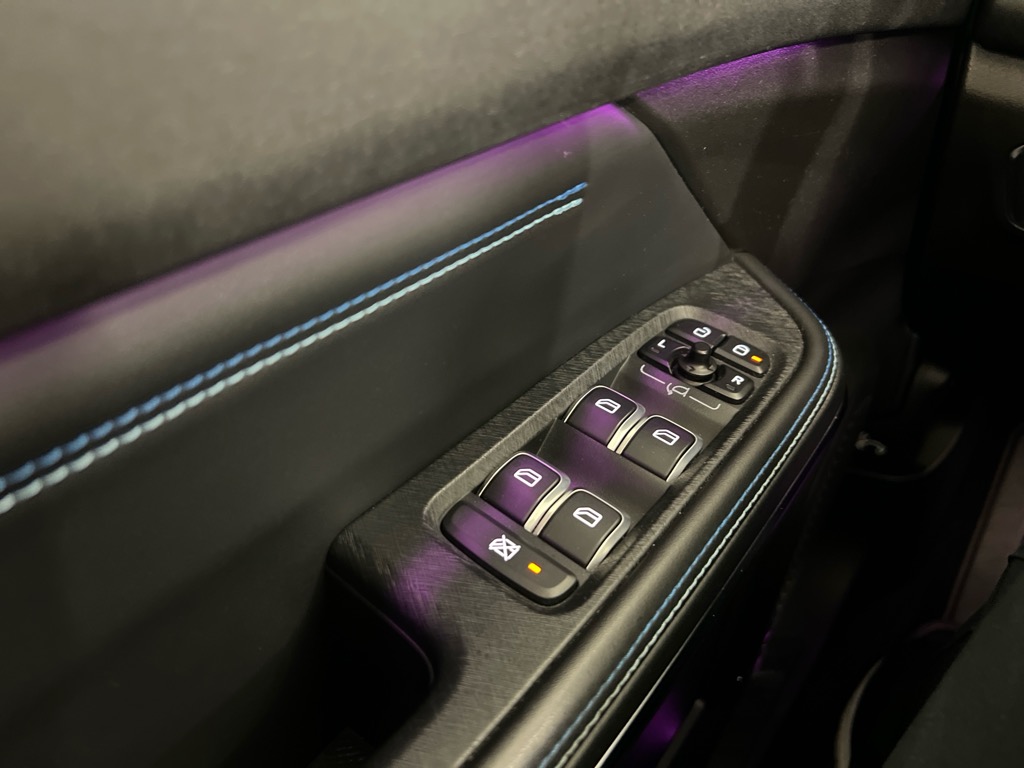 Lynk & Co 01 Lynk & Co 01 1.5 PHEV 262PK Black optic Adapt.Cruise 360° Cam Carplay Plug-in Stoelverw Vol opties!