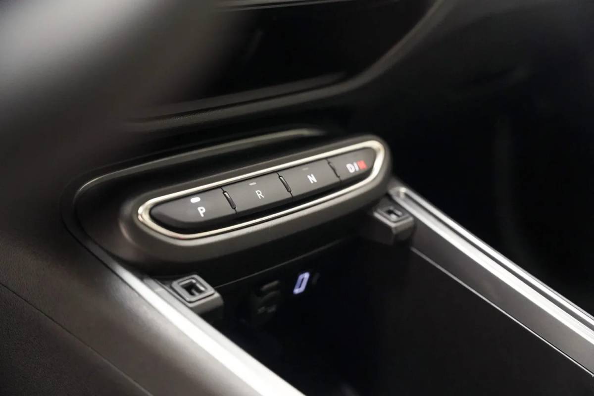 Fiat 600 Fiat 600 1.2 Hybrid La Prima [ Massage stoel Navi Apple/Android Camera Leer Clima]