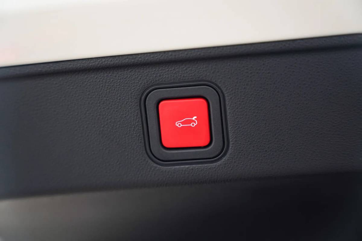 Fiat 600 Fiat 600 1.2 Hybrid La Prima [ Navi Apple/Android Camera Leer Clima]