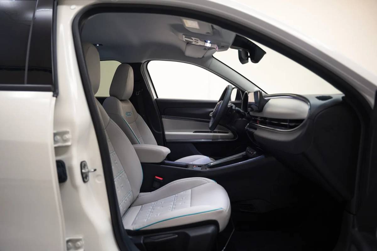 Fiat 600 Fiat 600 1.2 Hybrid La Prima [ Navi Apple/Android Camera Leer Clima]