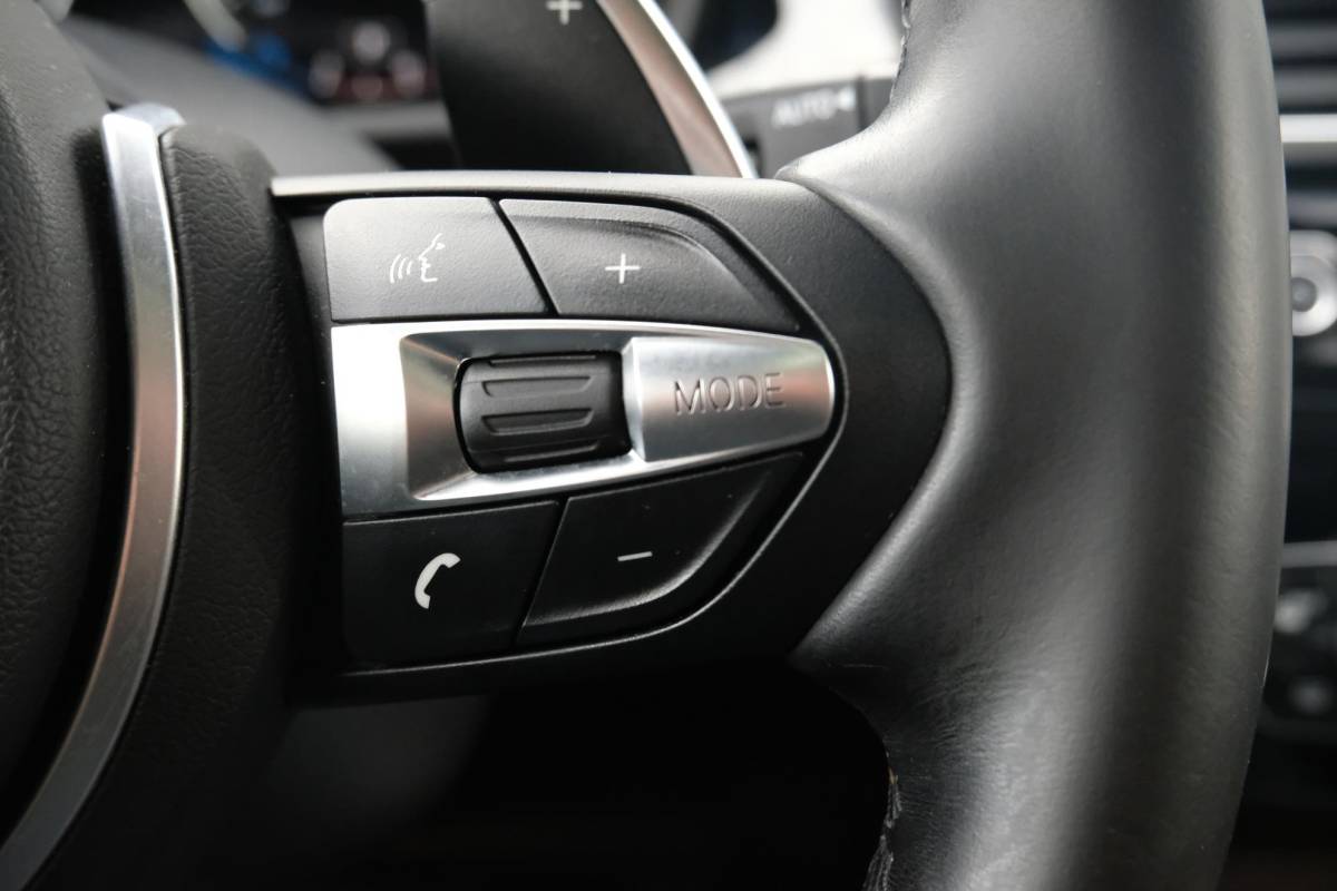 BMW X2 BMW X2 sDrive20i High Executive 190 PK | Panorama dak | Stoelverwarming | Vol lederen bekleding | CarPlay| Elektrische klep | LED verlichting | Lichtmetalen velgen | Achteruitrijcamera |