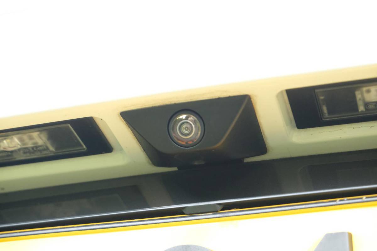 BMW X2 BMW X2 sDrive20i High Executive 190 PK | Panorama dak | Stoelverwarming | Vol lederen bekleding | CarPlay| Elektrische klep | LED verlichting | Lichtmetalen velgen | Achteruitrijcamera |