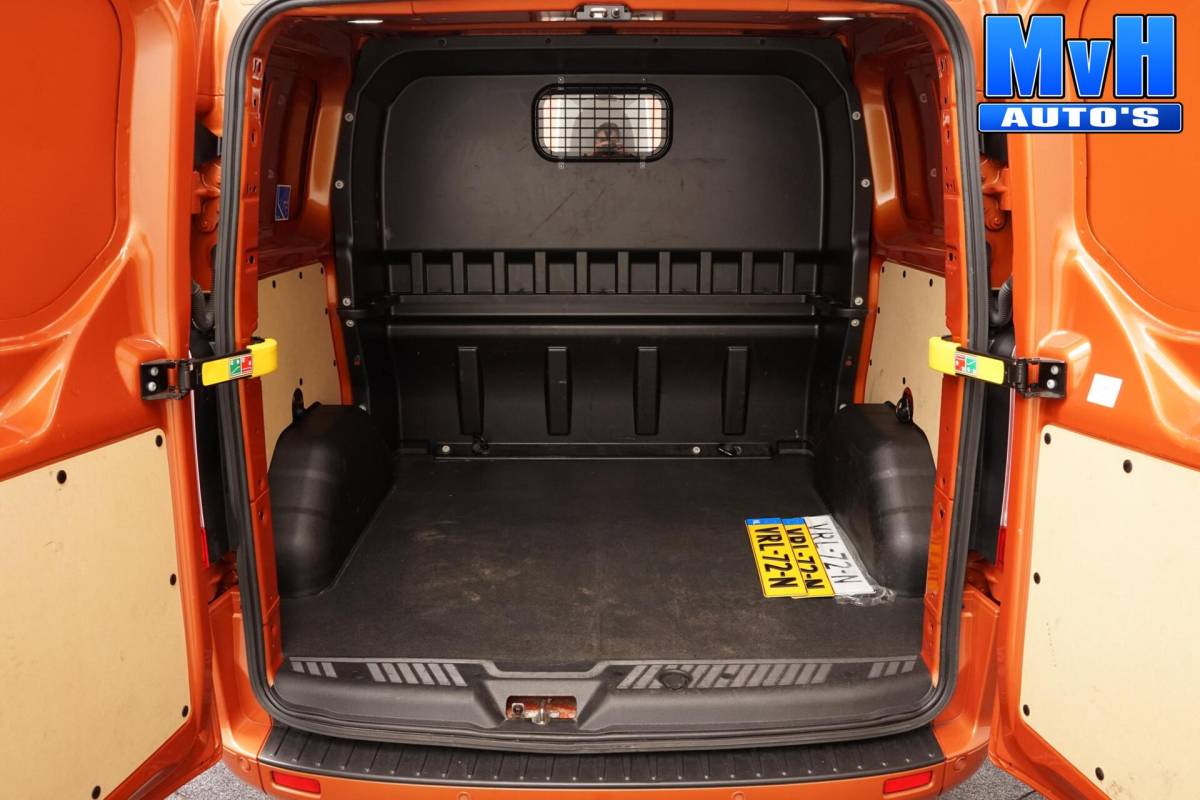 Ford Transit Custom Ford Transit Custom 320 2.0 TDCI L1H1 Sport DC|MARGE|BPM VRIJ