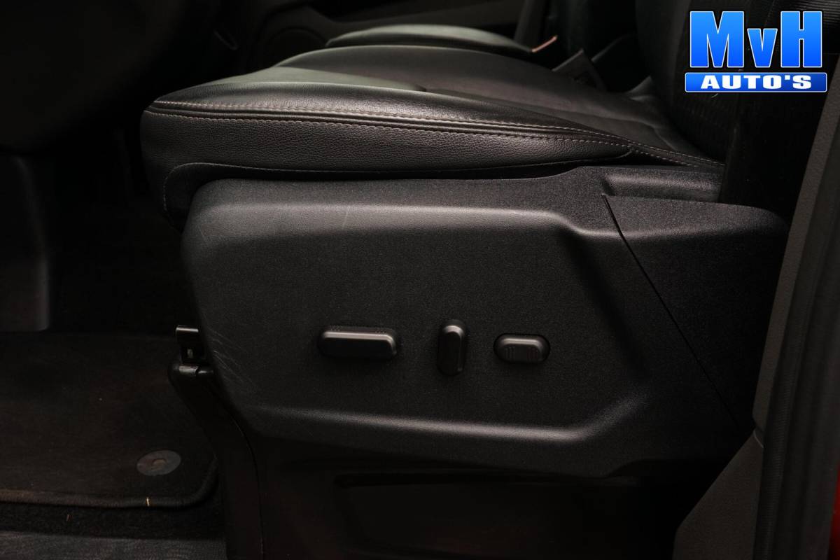 Ford Transit Custom Ford Transit Custom 320 2.0 TDCI L1H1 Sport DC|MARGE|BPM VRIJ