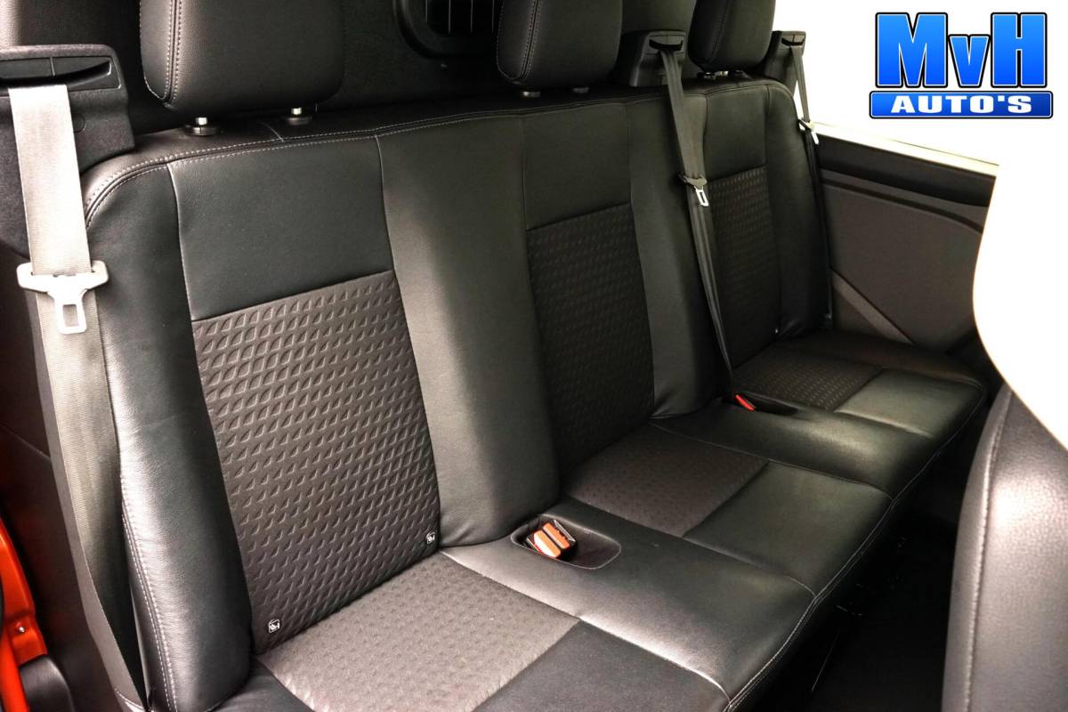 Ford Transit Custom Ford Transit Custom 320 2.0 TDCI L1H1 Sport DC|MARGE|BPM VRIJ