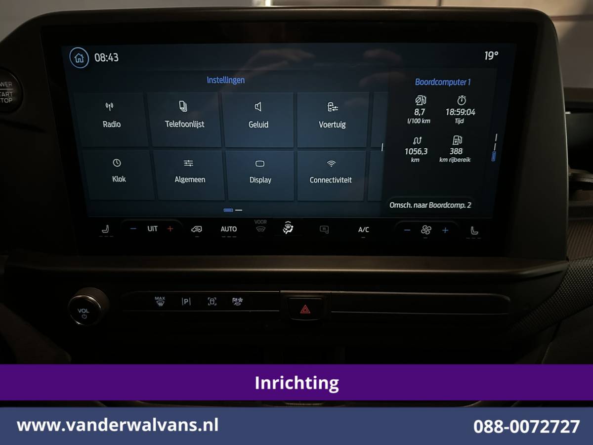 Ford Transit Custom Ford Transit Custom 2.0 TDCI 150pk L1H1 Inrichting Euro6 Airco | Camera | LED | Apple Carplay | Cruisecontrol Android Auto, 2590kg Trekhaak, Verwarmde voorruit, Stoelverwarming, Parkeersensoren, Dakdragers, Bijrijdersbank