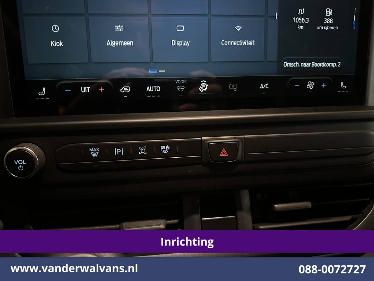 Ford Transit Custom Ford Transit Custom 2.0 TDCI 150pk L1H1 Inrichting Euro6 Airco | Camera | LED | Apple Carplay | Cruisecontrol Android Auto, 2590kg Trekhaak, Verwarmde voorruit, Stoelverwarming, Parkeersensoren, Dakdragers, Bijrijdersbank