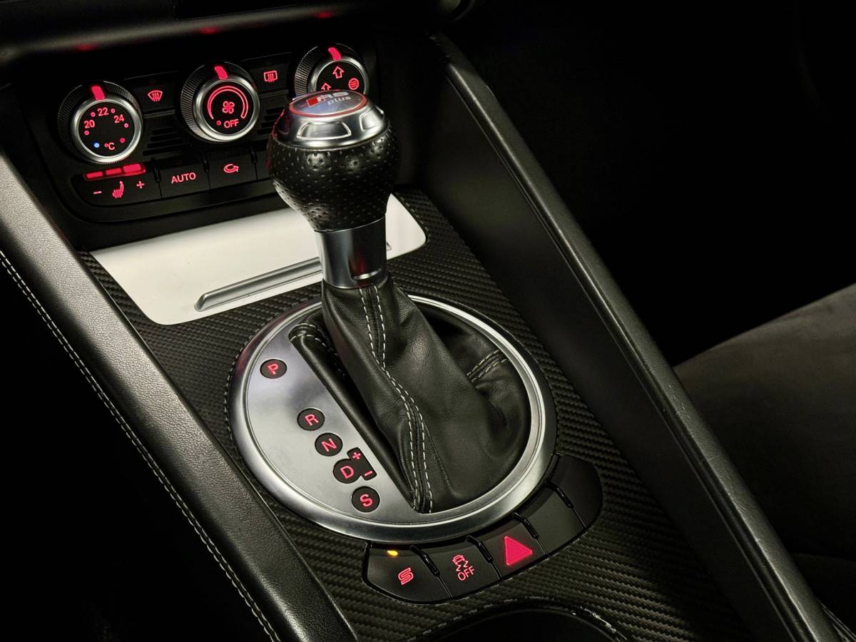 Audi TT RS Audi TT 2.5 T TT RS Plus Pro Line | 360 PK! | RS Seats | 20″ Licht Metaal | BOSE | Cruise Control | Rijmodus Regeling | Climate Control | Navigatie |