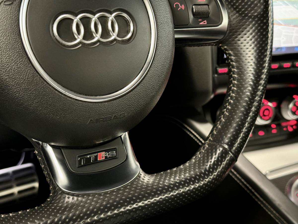 Audi TT RS Audi TT 2.5 T TT RS Plus Pro Line | 360 PK! | RS Seats | 20″ Licht Metaal | BOSE | Cruise Control | Rijmodus Regeling | Climate Control | Navigatie |