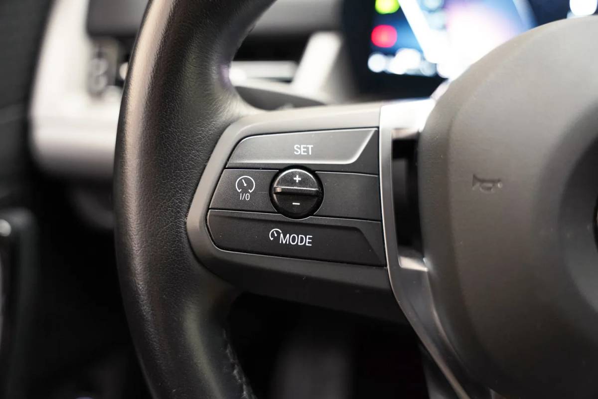 BMW X1 BMW X1 sDrive18i Executive Aut. NIEUW MODEL! [ LED Navi Camera Apple/Android Sportstoelen ]