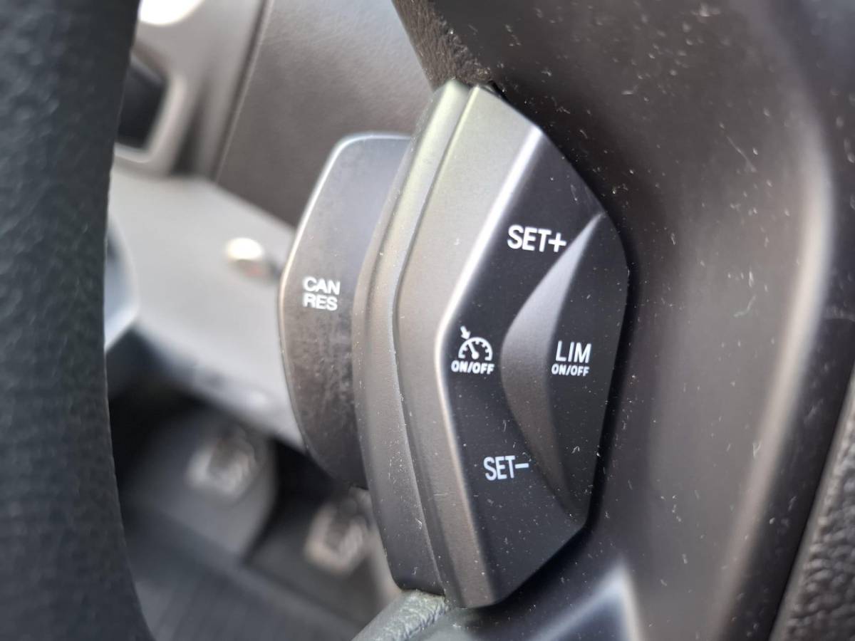 Ford Transit Custom Ford Transit Custom 270 2.0 TDCI L1H1 Economy Edition AIRCO / CRUISE CONTROLE / TREKHAAK / EURO 6