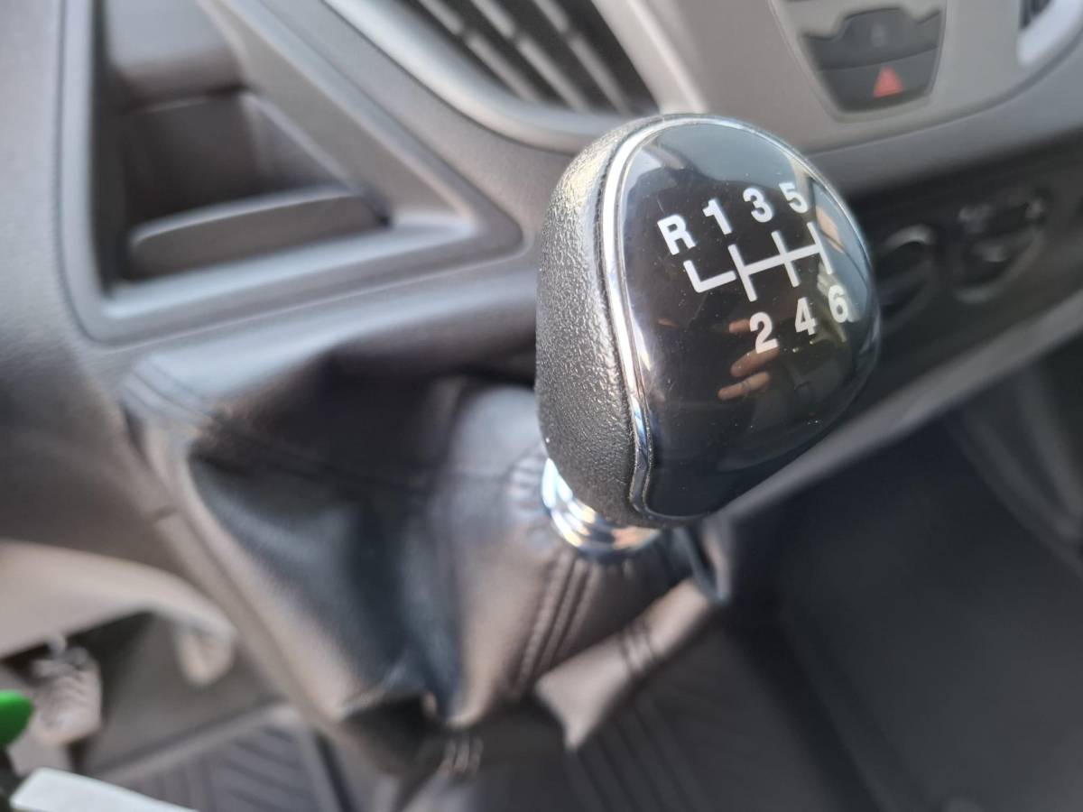 Ford Transit Custom Ford Transit Custom 270 2.0 TDCI L1H1 Economy Edition AIRCO / CRUISE CONTROLE / TREKHAAK / EURO 6