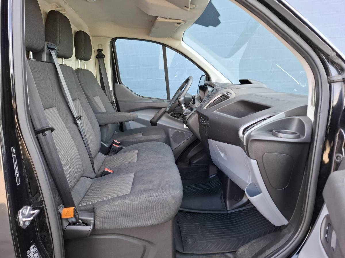 Ford Transit Custom Ford Transit Custom 270 2.0 TDCI L1H1 Economy Edition AIRCO / CRUISE CONTROLE / TREKHAAK / EURO 6