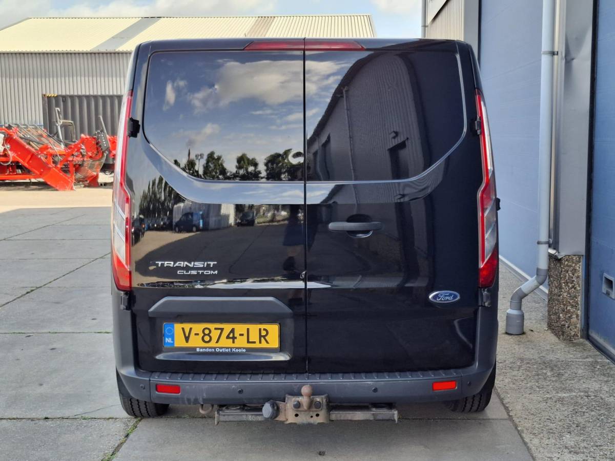 Ford Transit Custom Ford Transit Custom 270 2.0 TDCI L1H1 Economy Edition AIRCO / CRUISE CONTROLE / TREKHAAK / EURO 6
