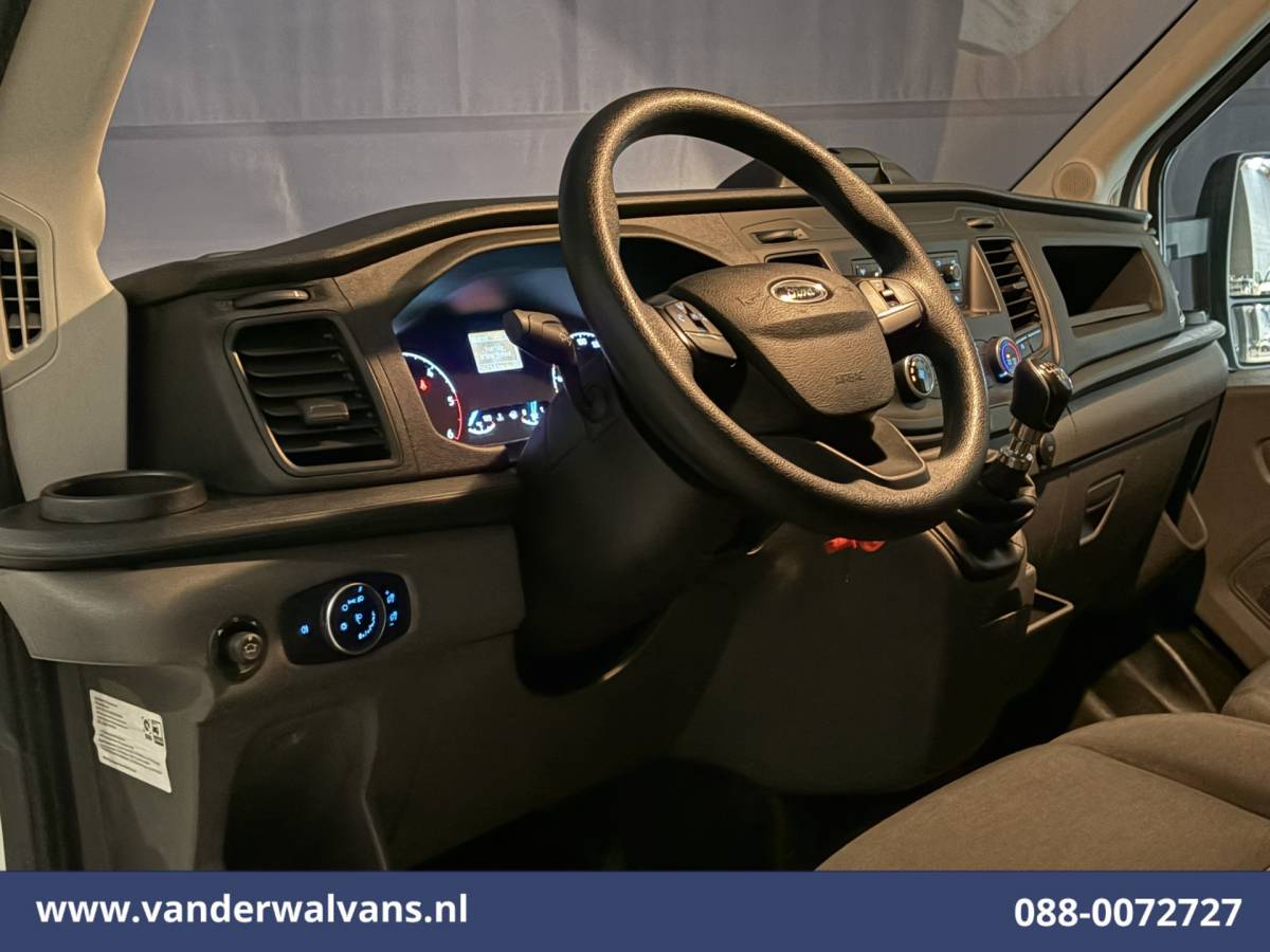 Ford Transit Ford Transit 2.0 TDCI 130pk Bakwagen 232cm Hoog Laadklep Zijdeur Euro6 Airco | Lat om Lat betimmering Bijrijdersbank, 904kg laadvermogen