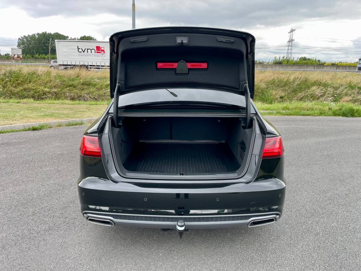 Audi A6 Audi A6 Limousine 1.8 TFSI ultra S line Edition, Aut, Trekhaak, Navi, Stoelverw, Half leder, 20”, 1e eig afk, Geen import, Nap!