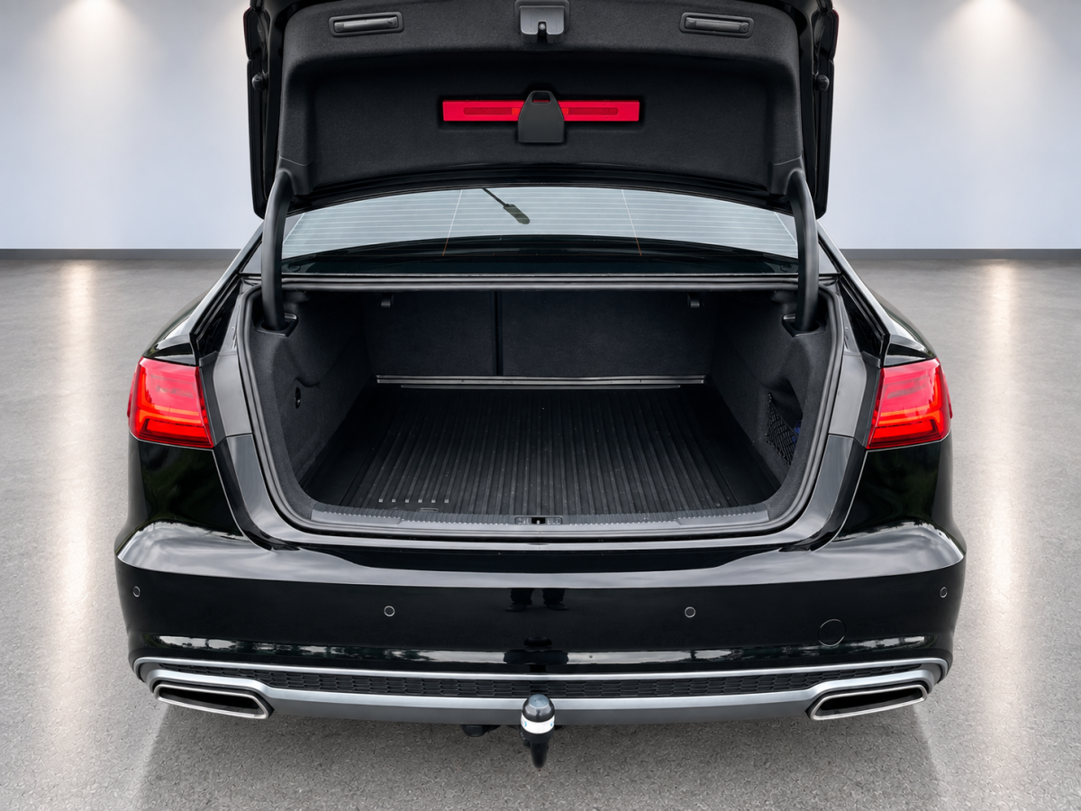 Audi A6 Audi A6 Limousine 1.8 TFSI ultra S line Edition, Aut, Trekhaak, Navi, Stoelverw, Half leder, 20”, 1e eig afk, Geen import, Nap!