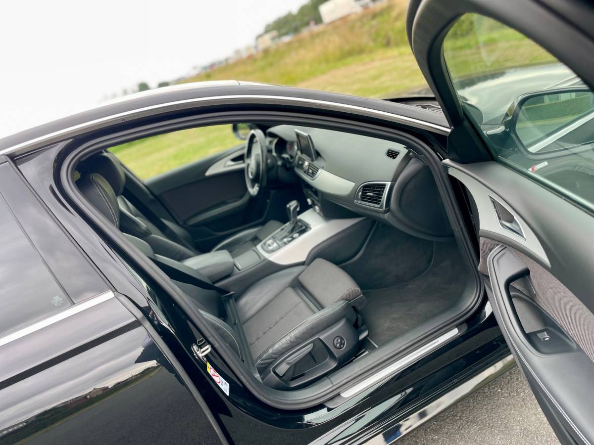 Audi A6 Audi A6 Limousine 1.8 TFSI ultra S line Edition, Aut, Trekhaak, Navi, Stoelverw, Half leder, 20”, 1e eig afk, Geen import, Nap!