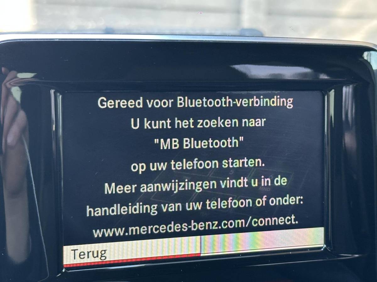 Mercedes-Benz A-Klasse Mercedes-Benz A-klasse 180 Ambition 122PK | Navigatie | Stoelverwarming | 2 Sleutels | Lang in bezit geweest |