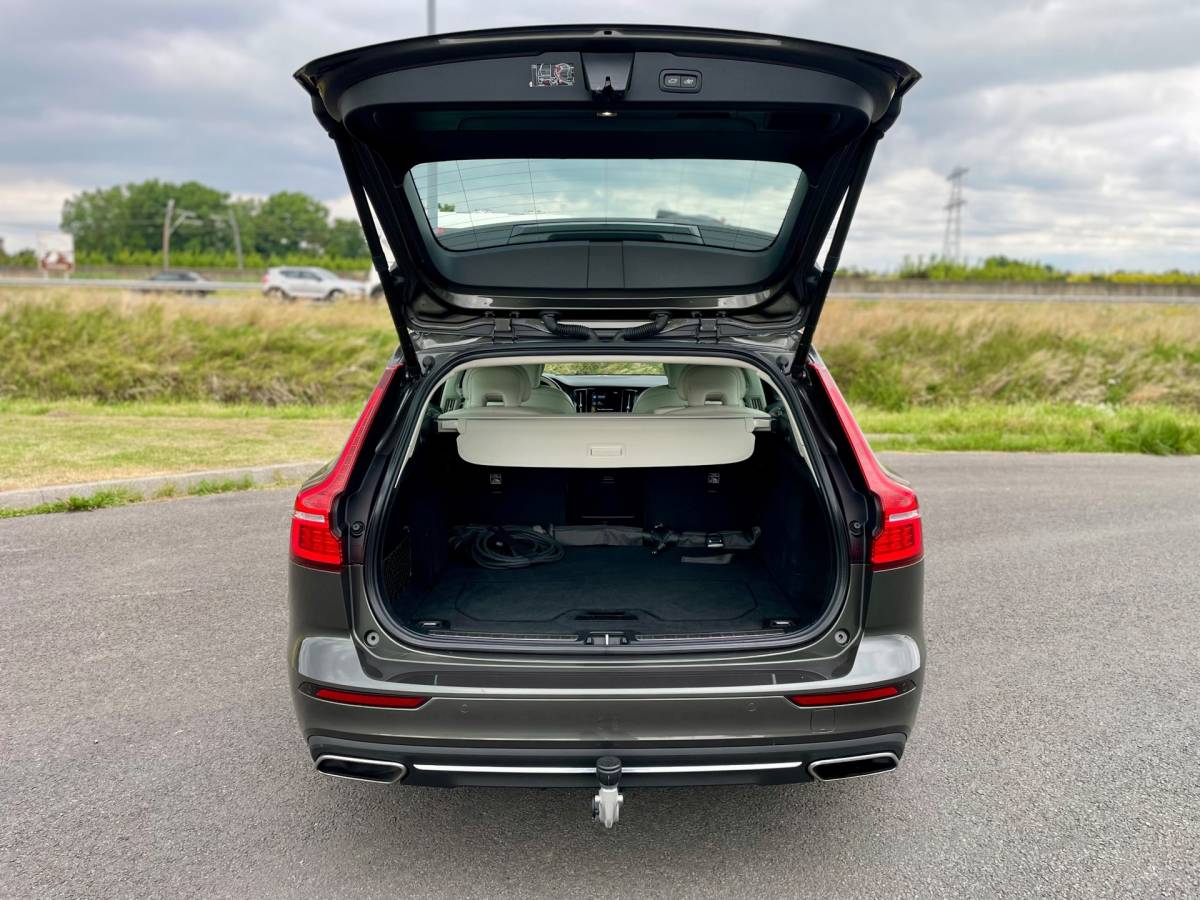 Volvo V60 Volvo V60 2.0 T8 Recharge AWD Inscription, Trekhk, Acc, ORG.NL Cam, Stoel-/stuurverw, 1e eig, Geen import, Nap, Volledig oh!