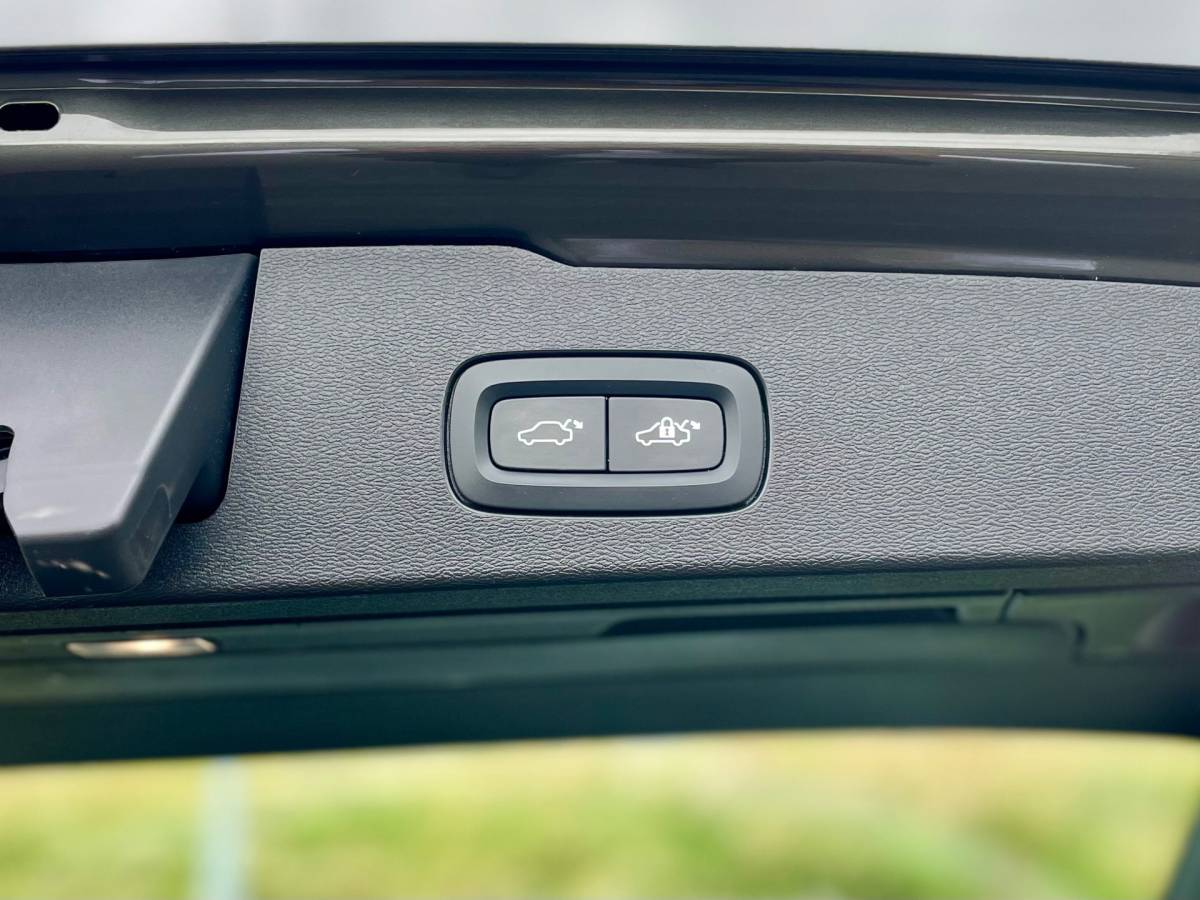 Volvo V60 Volvo V60 2.0 T8 Recharge AWD Inscription, Trekhk, Acc, ORG.NL Cam, Stoel-/stuurverw, 1e eig, Geen import, Nap, Volledig oh!