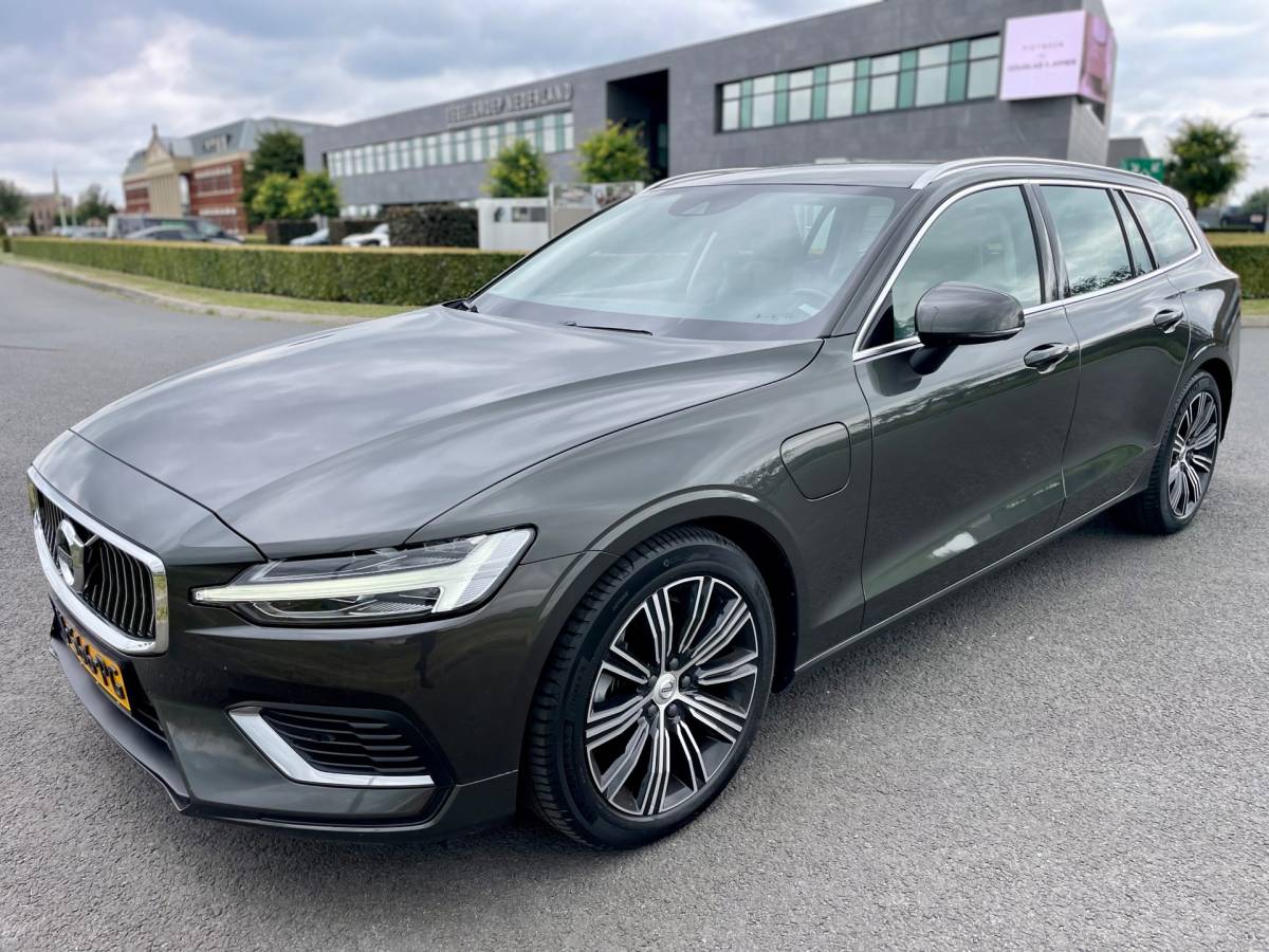 Volvo V60 Volvo V60 2.0 T8 Recharge AWD Inscription, Trekhk, Acc, ORG.NL Cam, Stoel-/stuurverw, 1e eig, Geen import, Nap, Volledig oh!