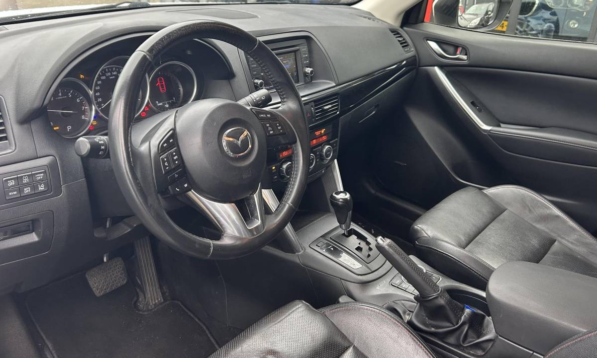 Mazda CX-5 Mazda CX-5 2.0 GT-M 4WD 160PK | BOMVOL | AUTOMAAT | NL AUTO | Trekhaak | Achteruitrijcamera | Parkeersensoren Voor en Achter | BOSE | Lederen Bekleding | Stoelverwarming | Climate Control | Cruise Control |