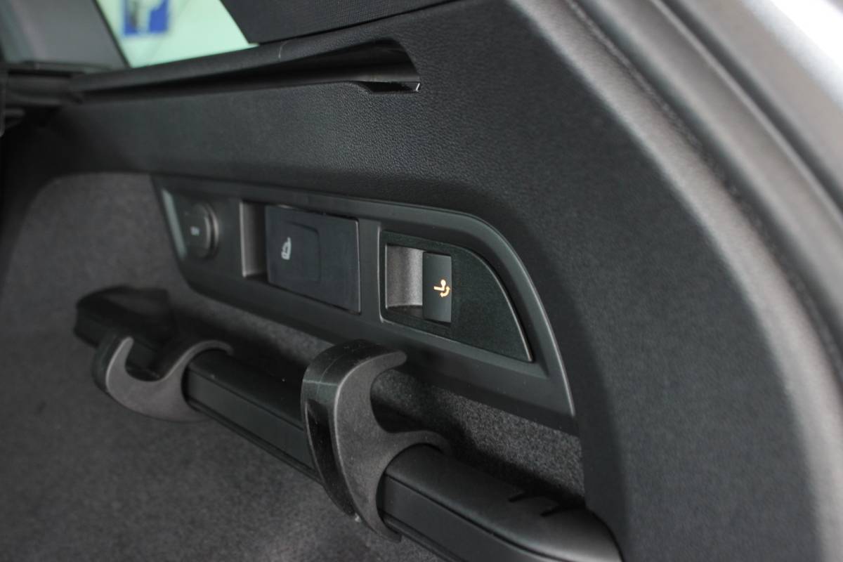 Škoda Kodiaq ŠKODA Kodiaq 1.5 TSI Sportline Business Facelift | Trekhaak | Camera | Memory | Virtual Cockpit | LED Matrix | Carplay | Keyless | Stoelverw./venti | 20″ LMV | PDC V+A