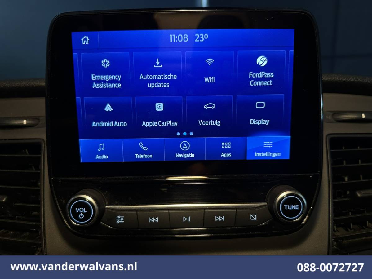 Ford Transit Custom Ford Transit Custom 2.0 TDCI L2H1 Euro6 Airco | Camera | Navigatie | Apple Carplay | Cruisecontrol | LED Android Auto, Stoelverwarming, Verwarmde voorruit, Parkeersensoren, Bijrijdersbank, 2800kg trekvermogen