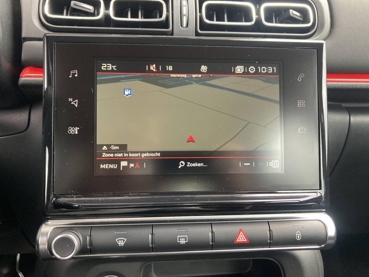 Citroën C3 Citroen C3 1.2 PureTech 82pk Feel | Navigatie | Achteruitrijcamera | Climate control | Cruise control | Parkeersensoren | Dodehoekdetectie | Keyless | Weinig kilometers