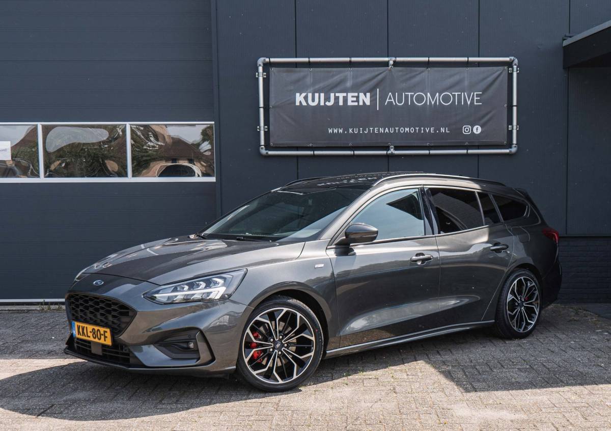 Ford Focus Ford Focus Wagon 1.0 EcoBoost ST Line / Automaat / Pano / Virtual!