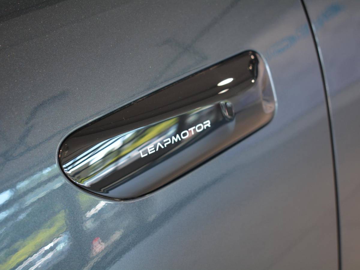 Leapmotor C10 Leapmotor C10 Design REEV 28.4 kWh | Lederen interieur | Navigatie | 360 Camera
