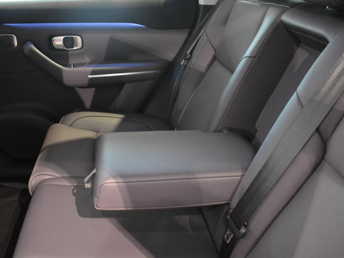 Leapmotor C10 Leapmotor C10 Design REEV 28.4 kWh | Lederen interieur | Navigatie | 360 Camera