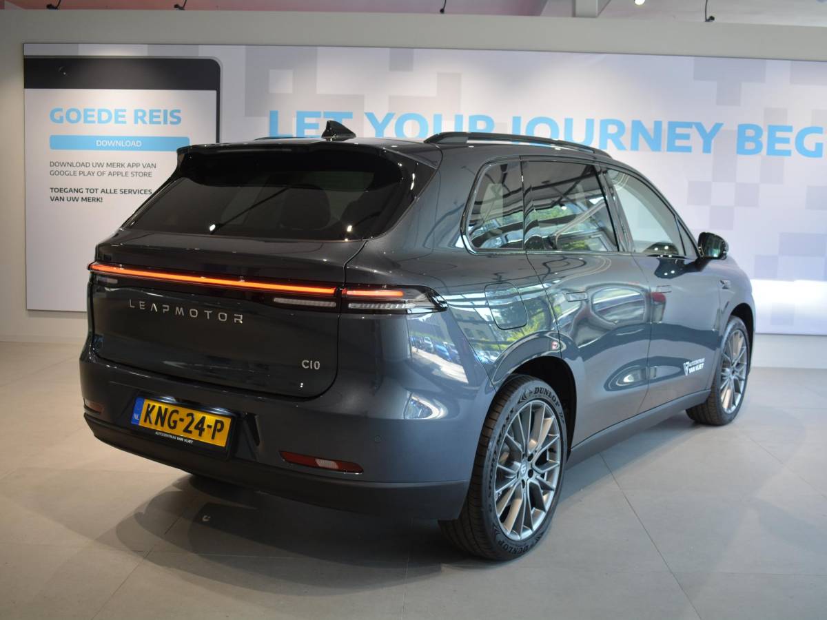 Leapmotor C10 Leapmotor C10 Design REEV 28.4 kWh | Lederen interieur | Navigatie | 360 Camera