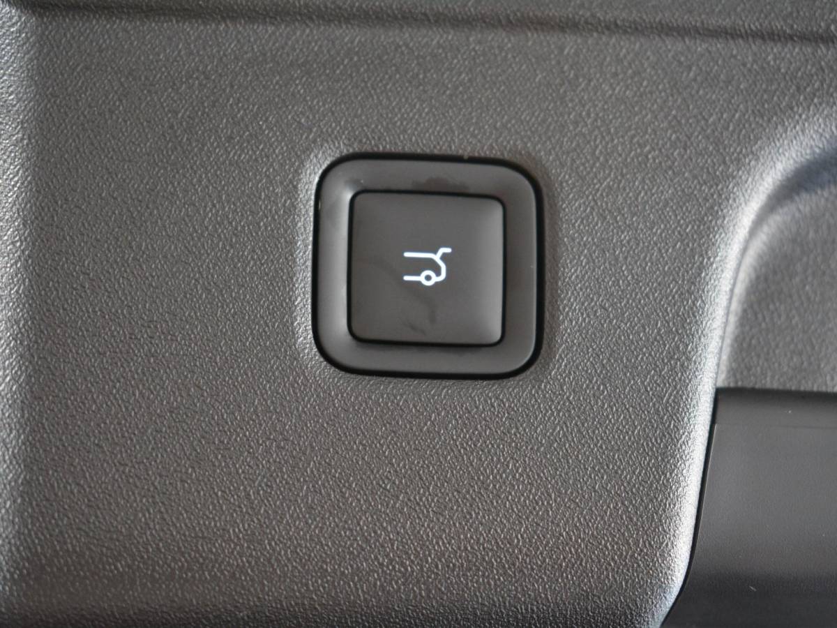 Leapmotor C10 Leapmotor C10 Design REEV 28.4 kWh | Lederen interieur | Navigatie | 360 Camera