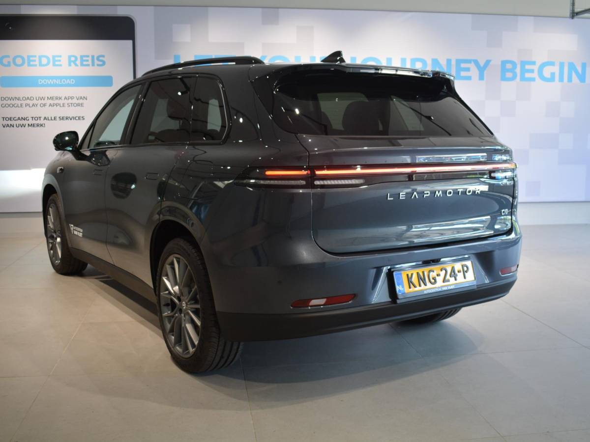 Leapmotor C10 Leapmotor C10 Design REEV 28.4 kWh | Lederen interieur | Navigatie | 360 Camera