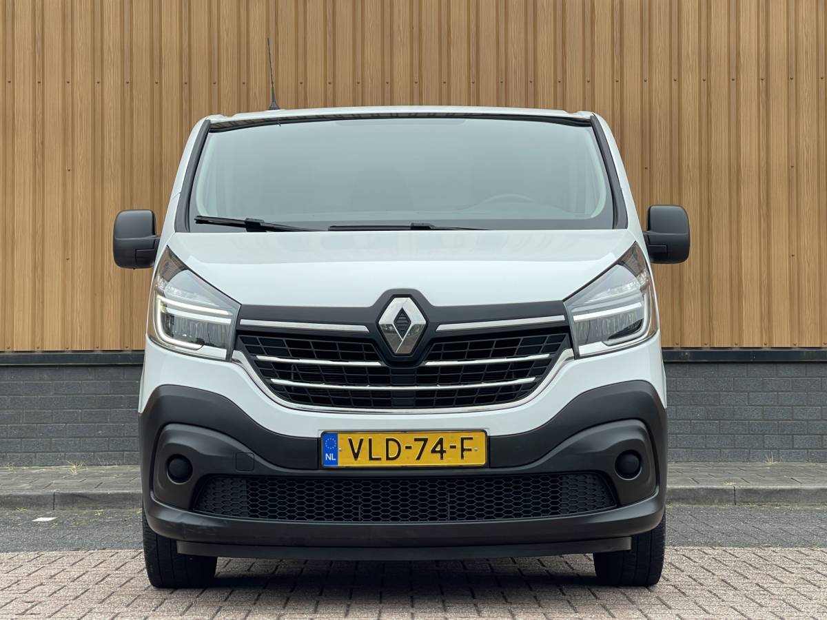 Renault Trafic Renault Trafic 2.0 dCi 145 T29 L1H1 Comfort | Dubbele Schuifdeur | Automaat | LED | Airconditioning | Bluetooth | Bijrijdersbank |