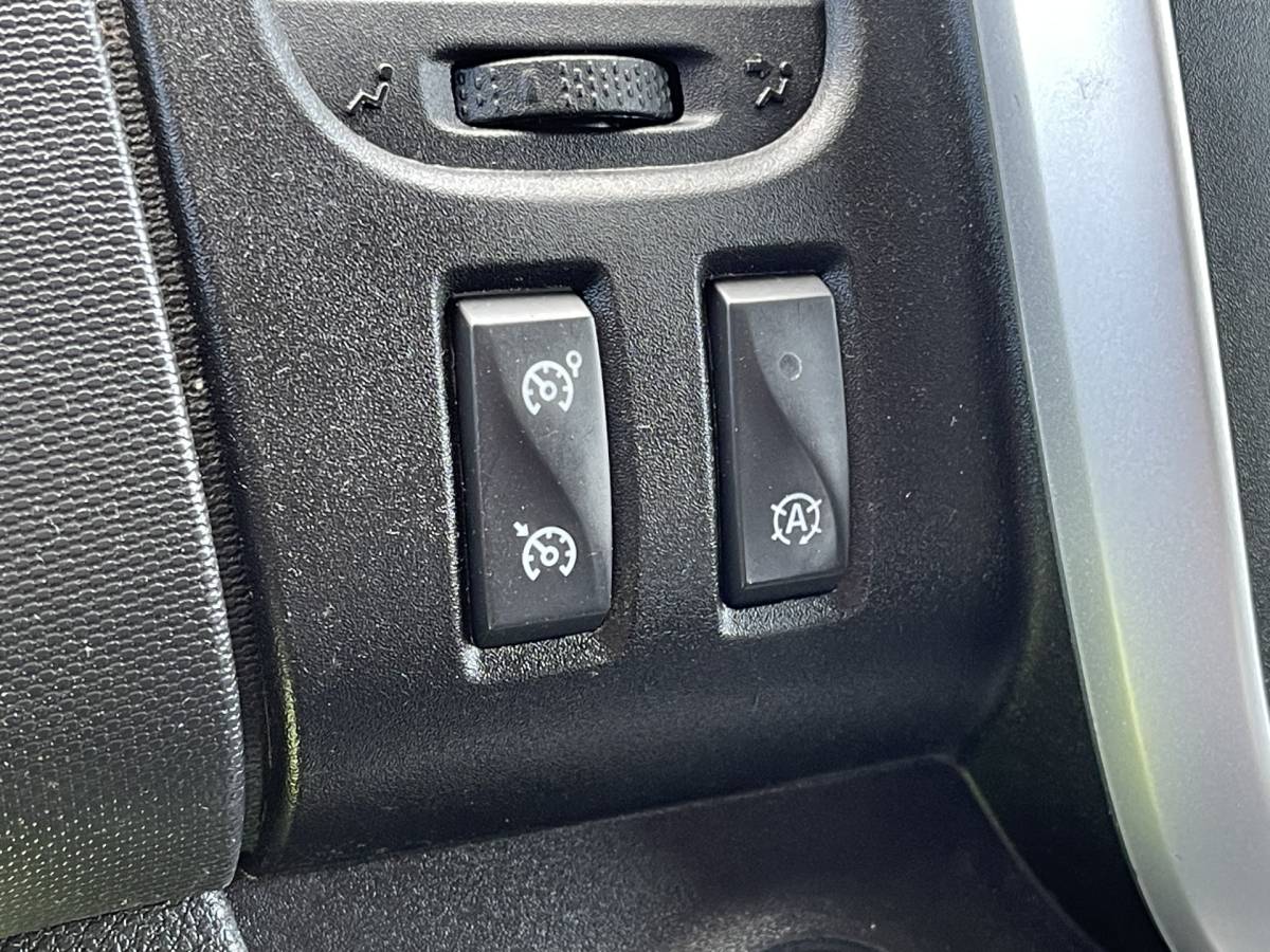 Renault Trafic Renault Trafic 2.0 dCi 145 T29 L1H1 Comfort | Dubbele Schuifdeur | Automaat | LED | Airconditioning | Bluetooth | Bijrijdersbank |
