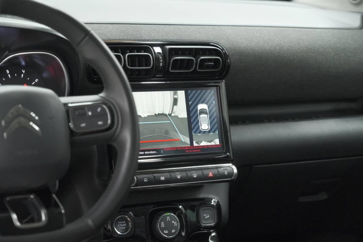 Citroën C3 Aircross Citroen C3 Aircross PureTech 130 EAT6 Shine | Camera | Navigatie | Parkeersensoren | Apple Carplay