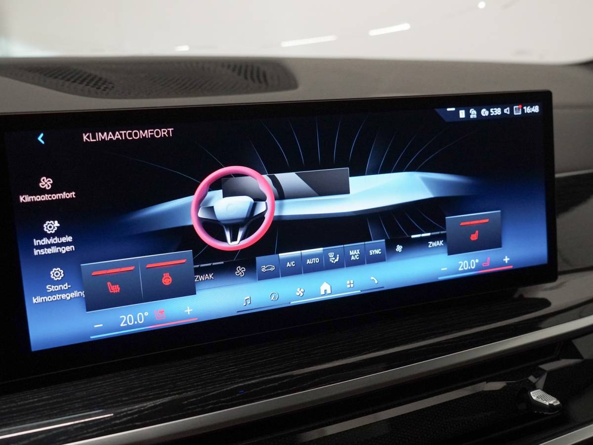 BMW X5 BMW X5 xDrive50e M-Sport | Panoramadak | CoPilot | Elektr. Trekhaak | Harman Kardon