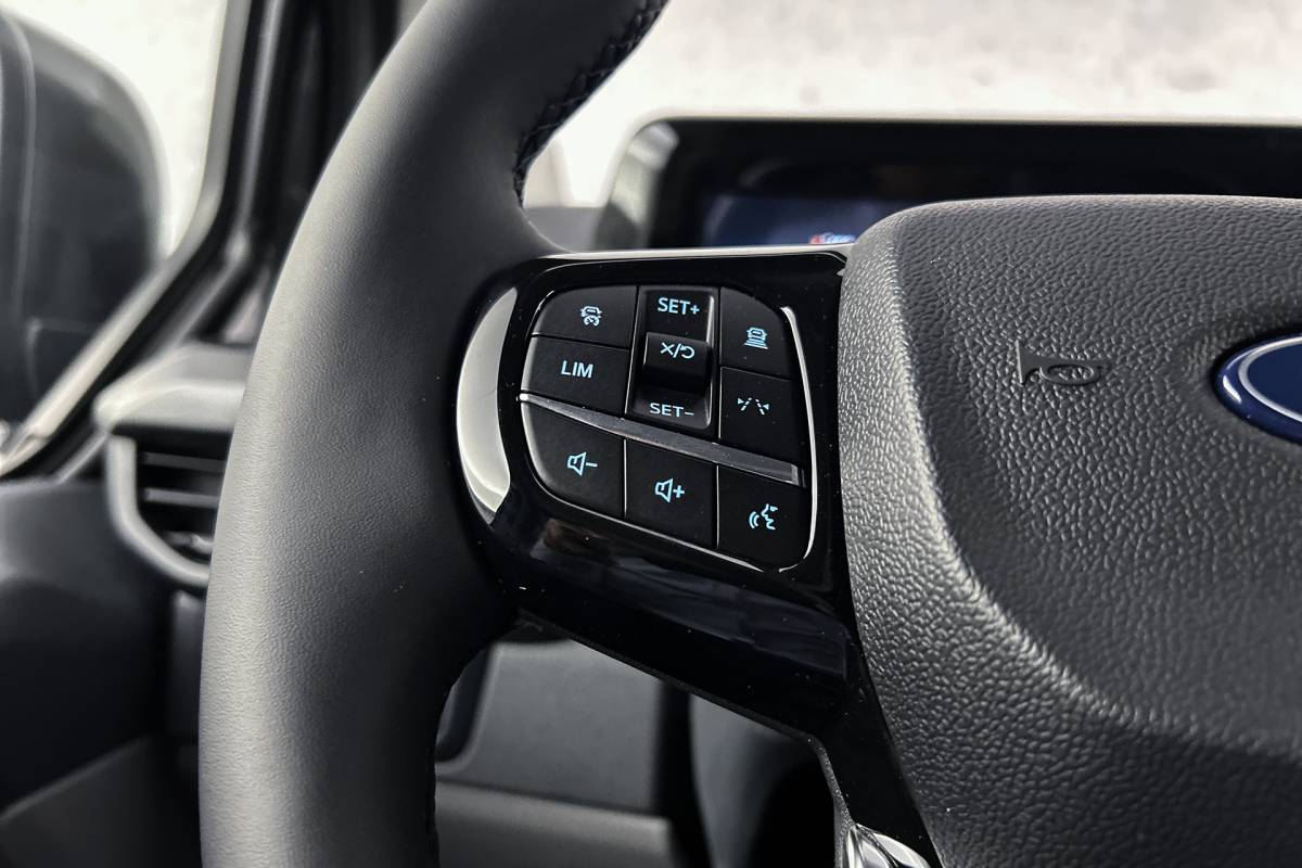 Ford  Ford E-Custom 340 L2 Sport | Dubbel cabine | 2x schuifdeur | adaptieve cruise control
