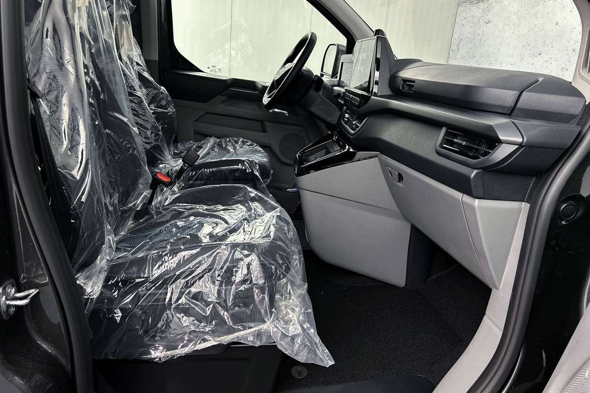 Ford  Ford E-Custom 340 L2 Sport | Dubbel cabine | 2x schuifdeur | adaptieve cruise control