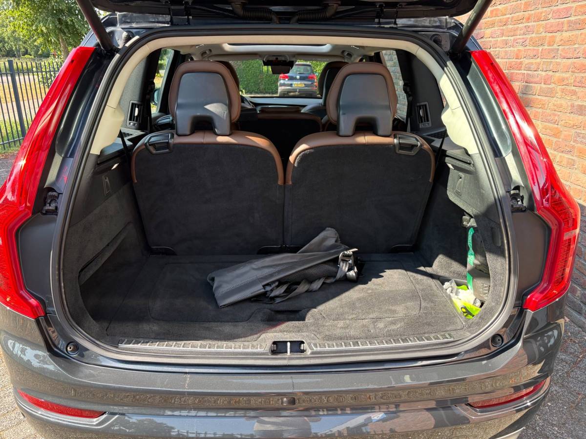 Volvo XC90 Volvo XC90 2.0 T8 Twin Engine AWD Panoramadak|Trekhaak|ACC|Blis
