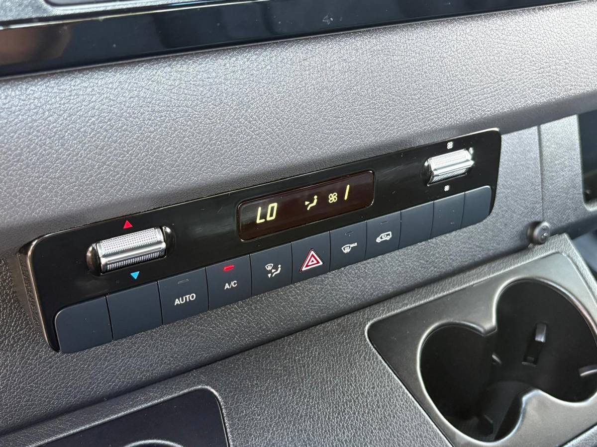 Mercedes-Benz Sprinter Mercedes-Benz Sprinter 3.0 V6 OPRIJWAGEN/TIJHOF LEER/LUCHTVERING/LIER/89900KM
